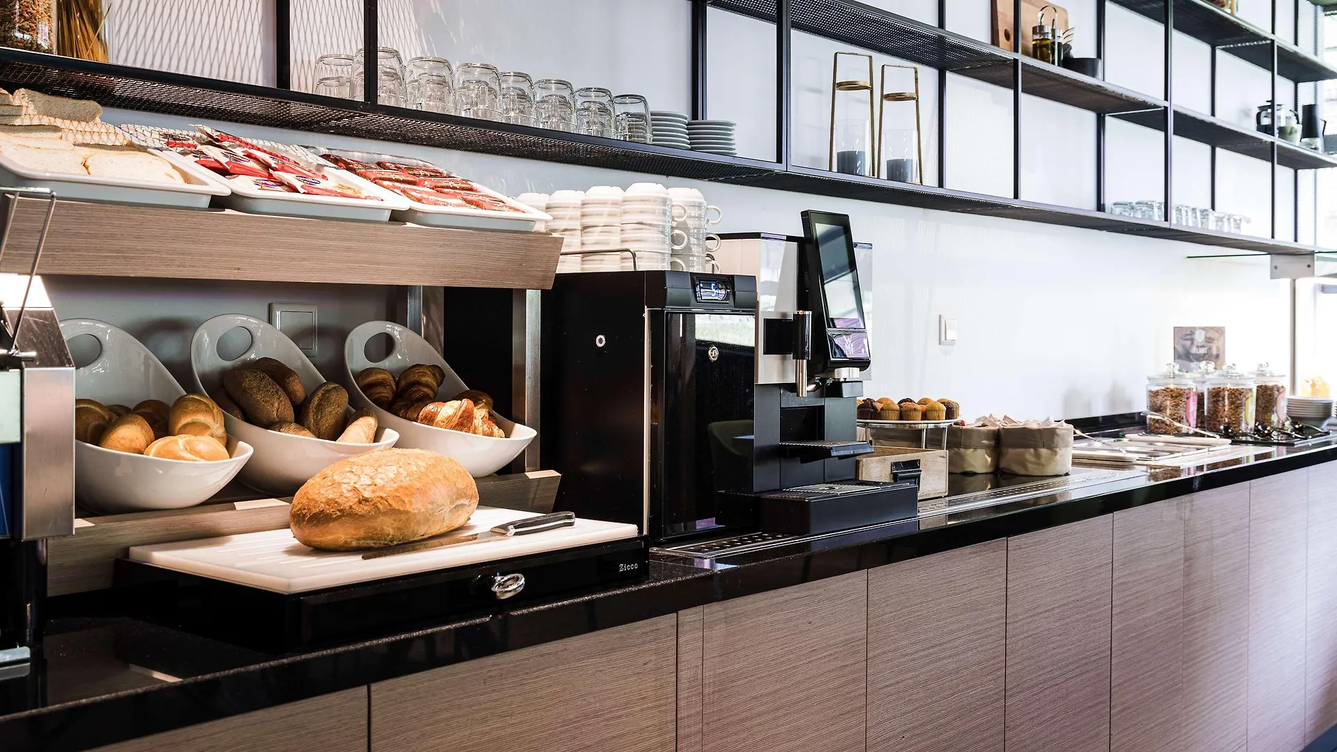 Executive Residency By Best Western Amsterdam Airport Hoofddorp 4*,  Ολλανδία